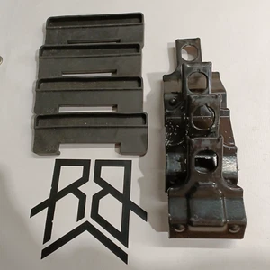 Thule 1402 Fitting Kit - SUZUKI Escudo, Grand Vitara - Picture 1 of 1