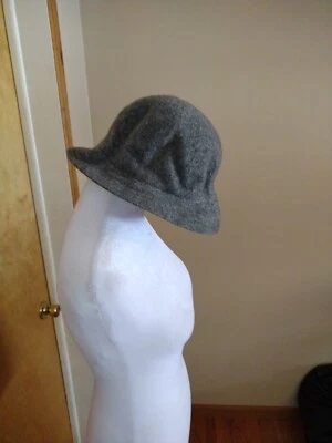 Sombrero Cubo KANGOL Gris Hecho en Inglaterra FURGORA De Colección  Foto 1 de 4
