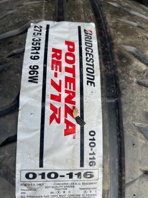 一个全新轮胎 275/35R19 普利司通 Potenza RE-71R 赛车 96W 275 35 19 — 第 1/3 张图片