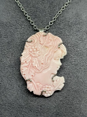 Ciondolo/Spilla in Argento 925 con Cammeo Rosa Sfioccato 45mm – Torre del Greco - Immagine 1 di 4