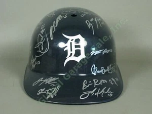 2010 Connecticut Tigers Team Signed Baseball Helmet MiLB MLB NYPL Detroit NR - Picture 1 of 6