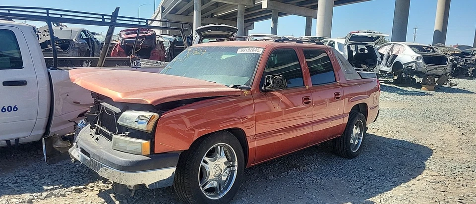 Chevrolet Avalanche 1500 transmisión automática OEM 146 k millas - LKQ435384320 Foto 1 de 4