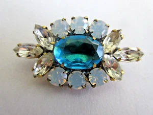 Beautiful Czech Vintage Style Glass Rhinestone Button Crystal & Frost Turquoise - Picture 1 of 3