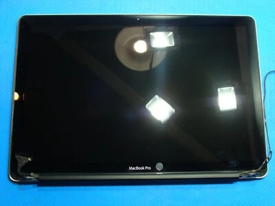 MacBook Pro 15" A1286 Early 2010 MC373LL/A LCD Screen Assembly Silver 661-5483 - Image 1 of 4