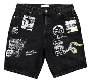 Pantaloncini jeans Zara Radical Variation uomo graffiti Hypebeast neri taglia 36 NUOVI - Foto 1 di 10