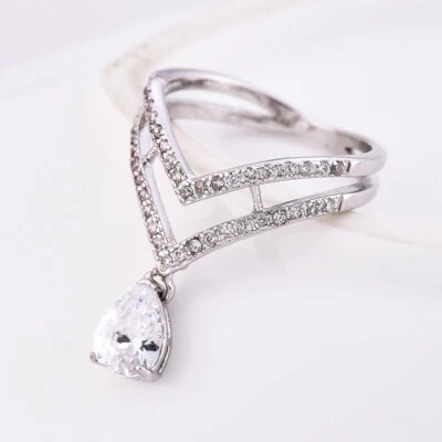 Anillos de boda para mujer AAA CZ banda gota de agua rellenos de oro blanco talla 6-10 Foto 1 de 4