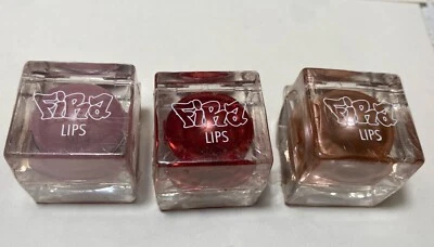 FIRA Lips Lipgloss SET OF 3 Colors With Mini Mirror NEW VINTAGE SEALED Compact - Image 1 of 4