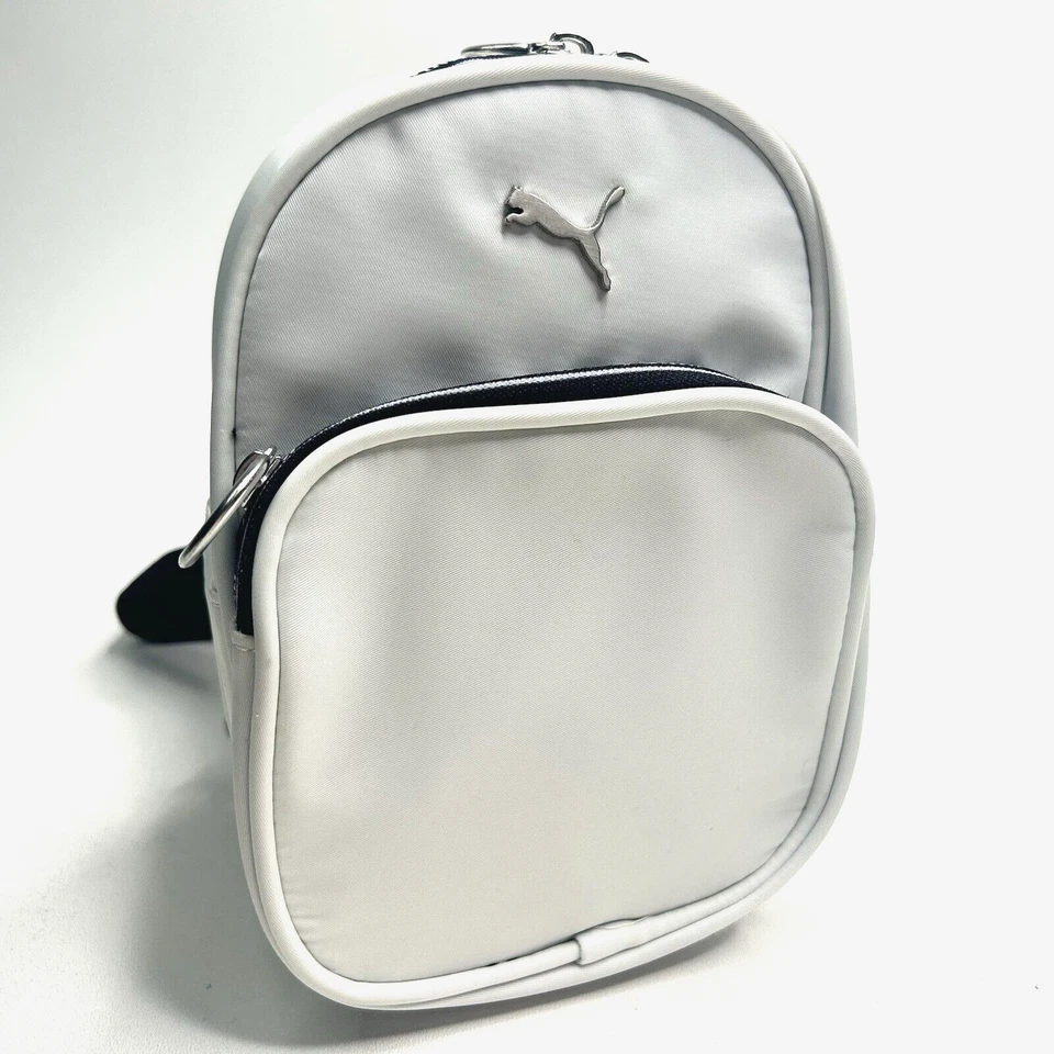 Mochila branca Minimalist PUMA Mini Series - Imagem 1 de 4
