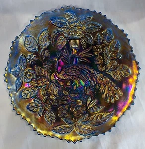 Fenton Blue Peacock at the Urn Plate OMG !!! - Picture 1 of 7
