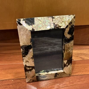 $525 Ginger Brown Gold And Brown Iridescent Shell Photo Frame For 4X6” Photo EUC - Picture 1 of 13