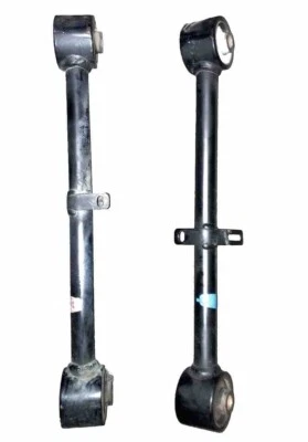 Land Cruiser 2006 brazos traseros superiores OEM LX 470 Lexus Toyota Foto 1 de 4