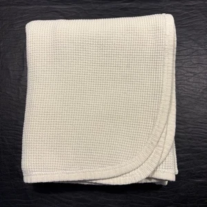 COZY 100% Cotton White Waffle Receiving Blanket 36x42 inches - SOLD AS IS - Picture 1 of 10