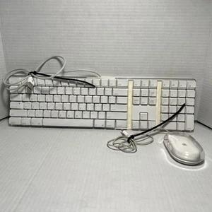 Apple A1048 USB Wired Keyboard 2 USB Ports w/ M5769 Mouse GOOD CONDITION - Zdjęcie 1 z 9