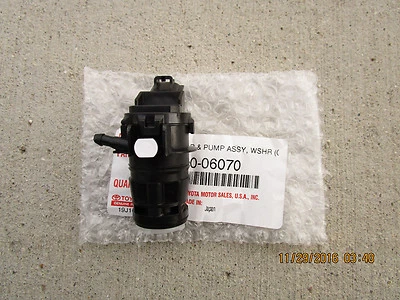 13 - 16 LEXUS LX570 4D SUV ПЕРЕДНЕГО ЛОБОВОГО СТЕКЛА ОМЫВАТЕЛЯ ЖИДКОСТИ МОТОР НАСОС НОВЫЙ - Изображение 1 из 4