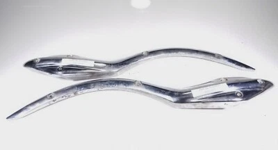 06 Yamaha XV1900 Stratoliner CROMO Guardabarros Trasero Izquierdo y Derecho Puntales Foto 1 de 4