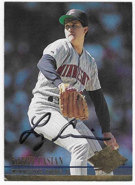 LARRY CASIAN 1994 FLEER ULTRA AUTOGRAPHED SIGNED # 84 MINNESOTA TWINS - Image 1 of 1