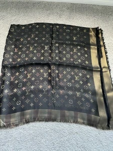 AUTHENTIC LOUIS VUITTON MONOGRAM SHINE SHAWL - Picture 1 of 8