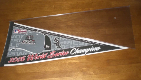 2005 CHICAGO WHITE SOX WORLD SERIES CHAMPIONS PENNANT Cover