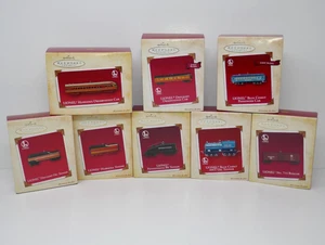 Hallmark Keepsake 2002-2005 Lionel Train Tender Boxcar Cars Christmas Ornaments - Picture 1 of 8