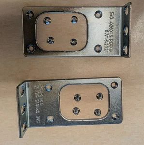 Juniper Networks SRX240 1U Rack Ear Set with 8 Screws 540-026015 DEV-11092 - Picture 1 of 1