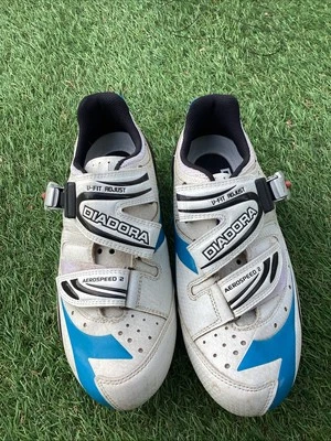 Zapatos de ciclismo de carretera Diadora talla 38 Uk 5 para mujer Aerospeed 2 blanco azul negro Foto 1 de 4