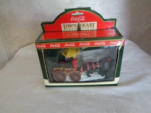 Coca-Cola Town Square Accessories (#6410) - Picture 1 of 227