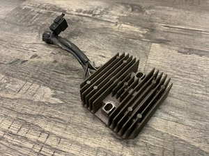 Suzuki 2003-2004 VL800 C50 Intruder Volusia OEM Voltage Regulator Rectifier - Picture 1 of 8
