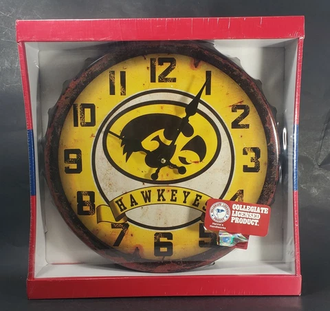IOWA HAWKEYES LOGO 12" BEER BOTTLE CAP WALL CLOCK - NEW IN PACKAGE Cover