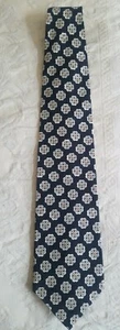 Kenneth Cole New York Silk Tie - Black with White Shape Pattern - Picture 1 of 2