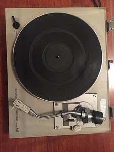 pioneer record player with speakers