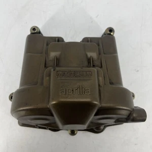 Cubierta de válvula trasera doble Aprilia RSV1000R 2007 Rotax V Pt.no AP0610715 #A9 - Imagen 1 de 14