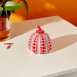 Yayoi Kusama Paperweight Object Sculpture RED Pumpkin Artist Authentic F/S Japan - Picture 1 of 3