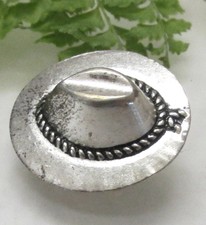 CUTE VINTAGE SILVER METAL REALISTIC COWBOY HAT D92