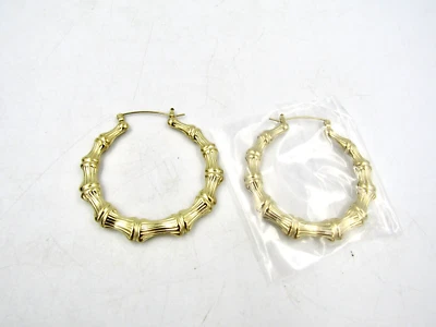 Pendientes tipo aro de bambú DORADO chapados en oro amarillo de 18 quilates 925 de ley, 2" (50 mm) - $90 Foto 1 de 3