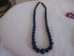 RETRO NECKLACE - Picture 1 of 2