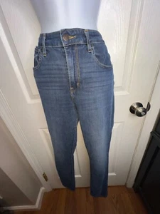 Pantalones de mezclilla ajustados de tiro alto para mujer Levis W30 L30 721 lavado medio 30x30 - Imagen 1 de 13