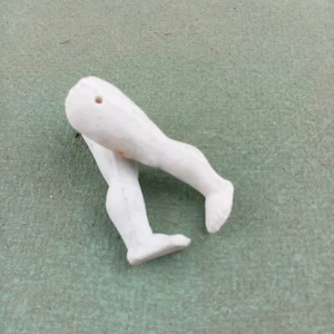 Antique porcelain dollhouse doll legs, wire fixing, 2" / 51 mm, Germany - Picture 1 of 5