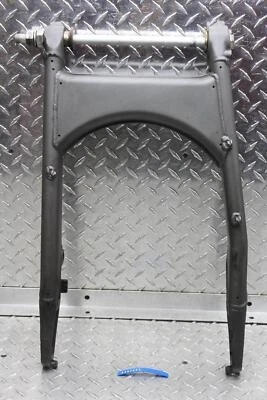 Indian Scout Sixty 2016 brazo de suspensión basculante trasero 1824356 Foto 1 de 4