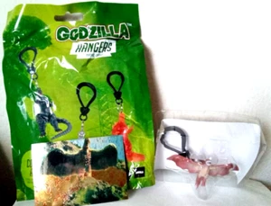 1 BRAND NEW RODAN Surreal Entertainment Hangers Figure WITH CARD - Picture 1 of 9