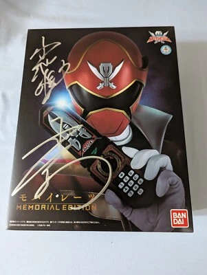 Kaizoku Sentai Gokaiger Mobirates Memorial Edition Signed by Ozawa and Koike - Image 1 of 4