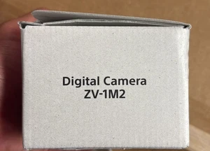 Cámara digital de vlogging Sony ZV-1 II 4K negra Wi-Fi Bluetooth caja abierta - Imagen 1 de 4