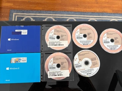 Windows 7, windows 8, Office 2010 And office 2013 Disc lot - No Good Keys - Image 1 of 4
