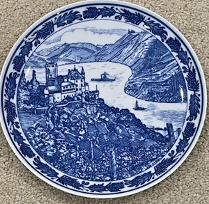 Collector plates Multi-LIsting: Hutschenreuther Germany Reichsgraf von Ingelheim - Picture 1 of 16
