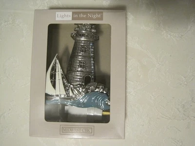GANZ MIDWEST CBK LIGHTS IN THE NIGHT SWIVEL PLUG-IN LIGHTHOUSE/BOAT NIGHT LIGHT Foto 1 de 4