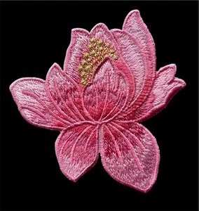 Lotus pink Flower iron on patch applique 3 1/4 x 3 1/2 inch - Picture 1 of 3