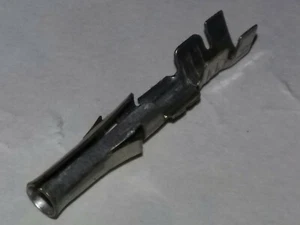 Molex 02-09-1119 connector pins .093 Female Wire size 18-22 AWG  100 pcs. - Picture 1 of 2