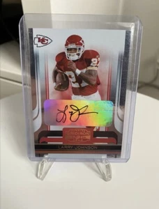 2006 Donruss Gridiron Gear Football - Larry Johnson - Chiefs Gold Holo Auto /25 - Bild 1 von 2
