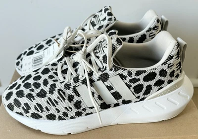 NUEVO CON ETIQUETAS Adidas Swift Run 22 Negro Blanco Guepardo Tenis GZ4976 Mujer 7 Foto 1 de 4