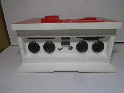 1960'S VINTAGE 1/32 SCALE PIT STOP BUILDING FOR SLOT CAR TRACK - Image 1 of 4