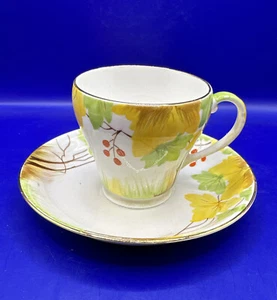 Taza de té y platillo Royal Grafton Demitasse hojas de otoño pintado a mano Inglaterra - Imagen 1 de 12